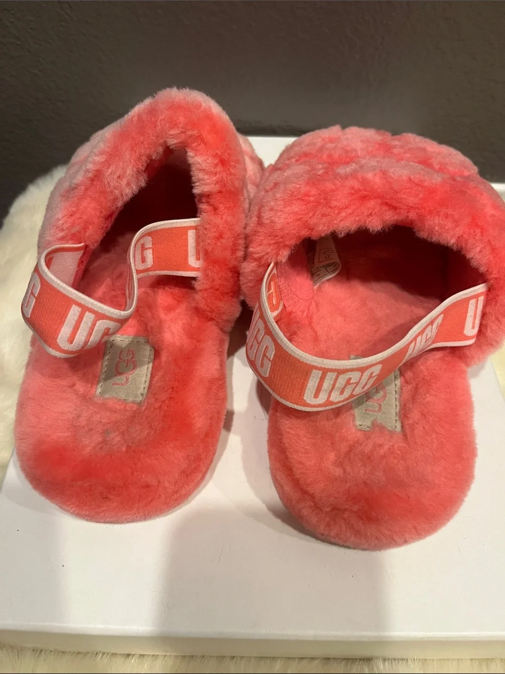 UGG Kids Coral-Pink Fluff Slide Sandals